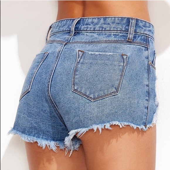 DINA💙 high waist distressed denim shorts blue - Picture 2 of 3